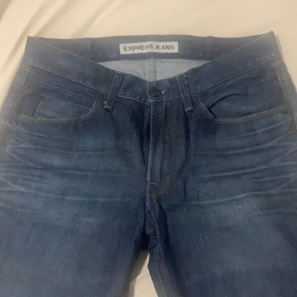 Men express jeans